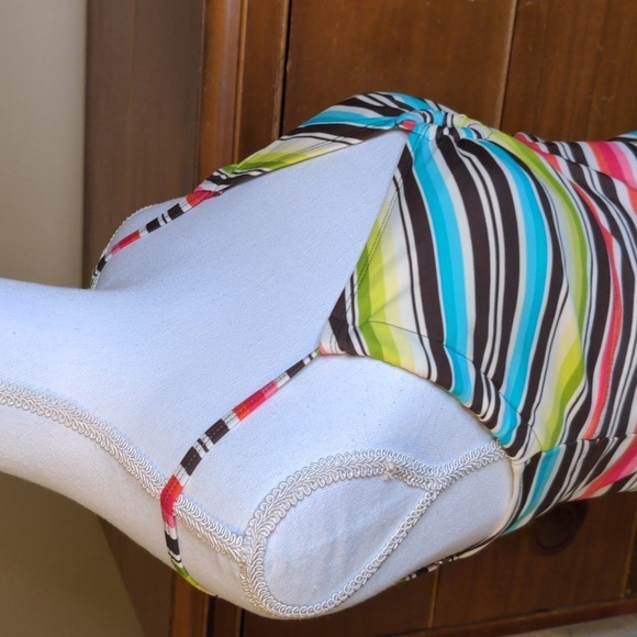 SOUTH POINT Caribbean stripe tankini Sz 6 - Picture 8 of 12